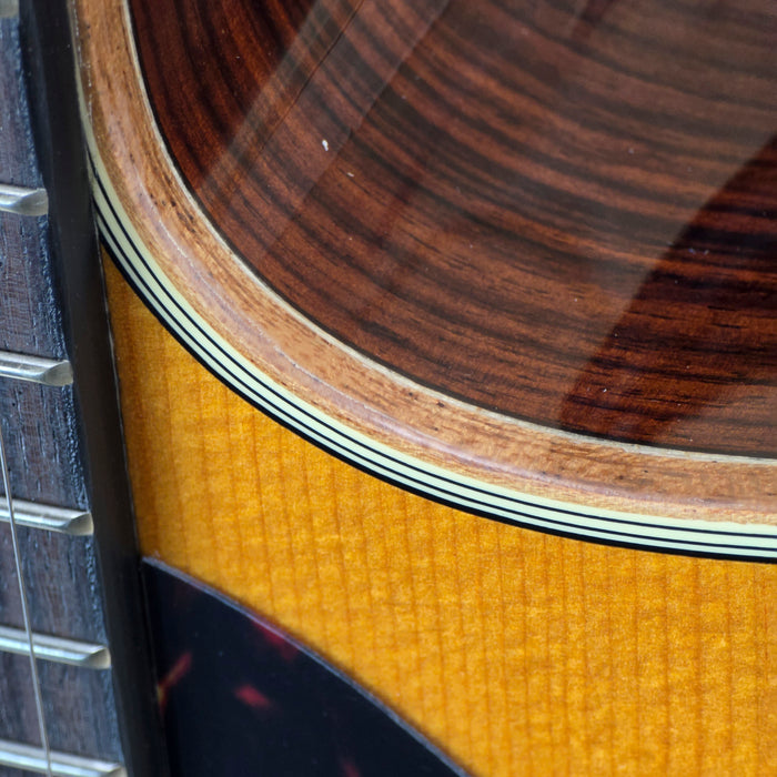Yamaha AC1R VN Concert Cutaway Acoustic-Electric Guitar Vintage Natural B-Stock