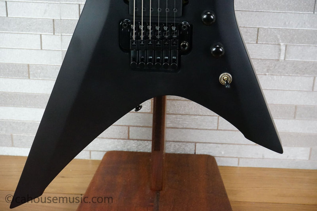 Ibanez XPTB620-BKF Iron Label Xiphos - Black Flat