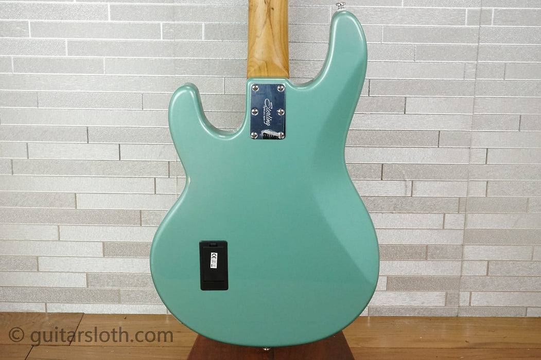 Sterling StingRay Ray34 - Dorado Green