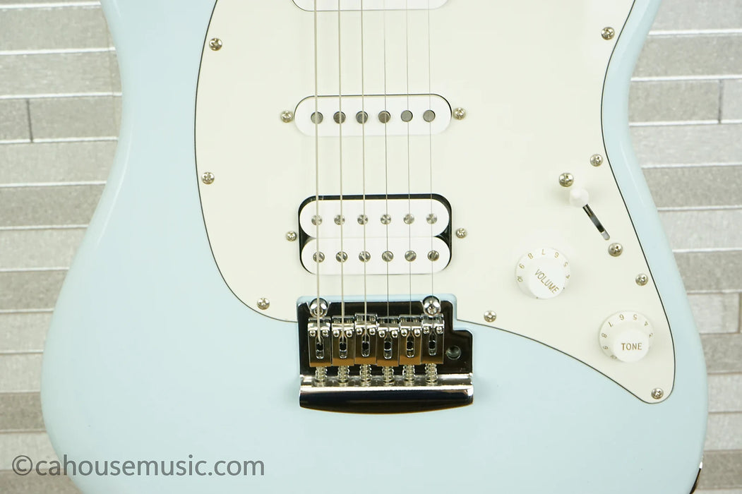 Sterling SUB Series Cutlass CT30HSS - Daphne Blue