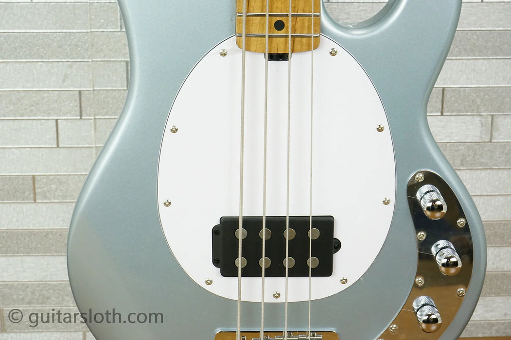 Sterling StingRay Ray34 - Firemist Silver