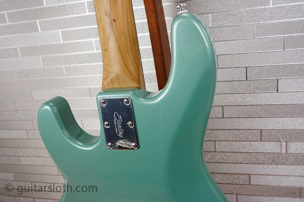 Sterling StingRay Ray34 - Dorado Green