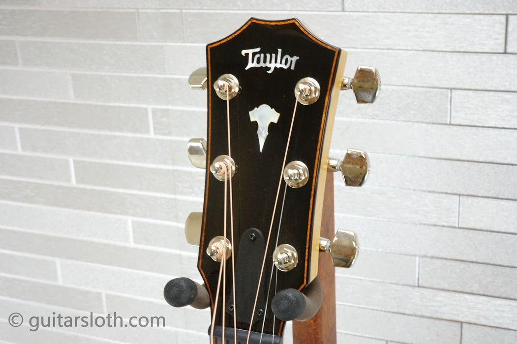 Taylor 618e with V-Class Bracing - Antique Blonde
