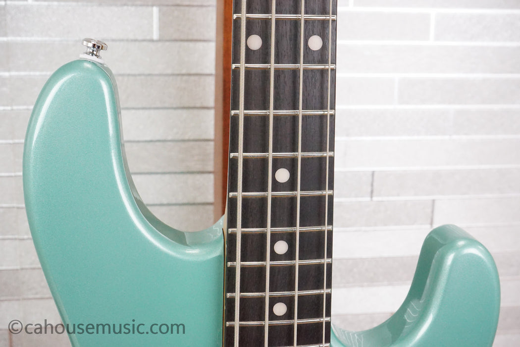 Sterling StingRay Ray34 - Dorado Green