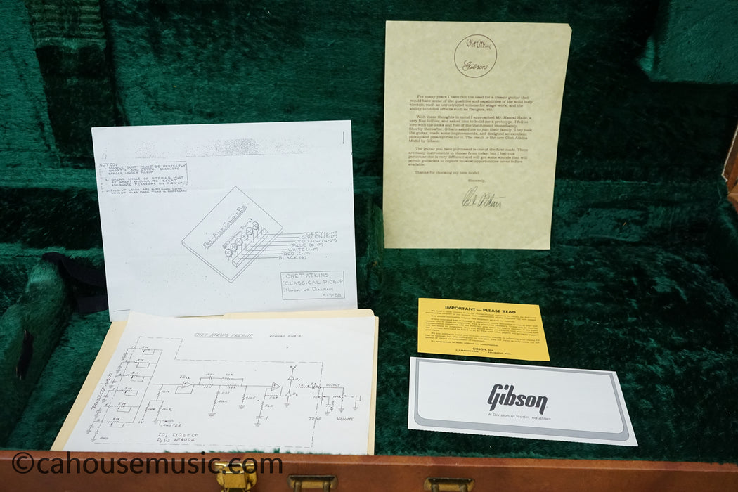 Gibson Custom Shop Chet Atkins CE (1982) - Hand Signed Chet Adkins