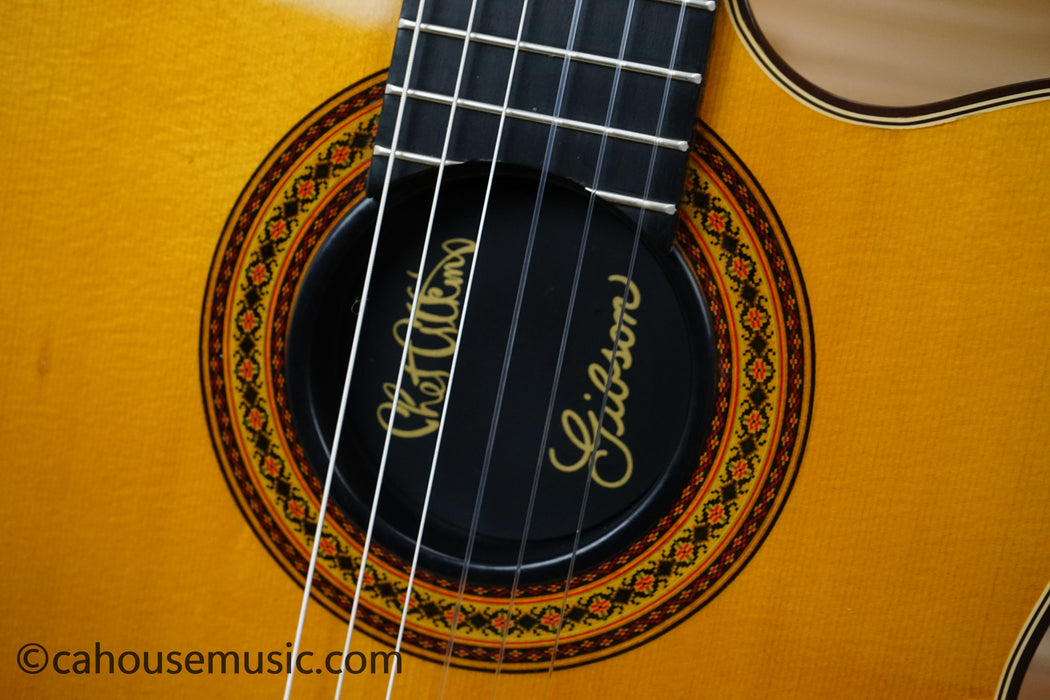 Gibson Custom Shop Chet Atkins CE (1982) - Hand Signed Chet Adkins