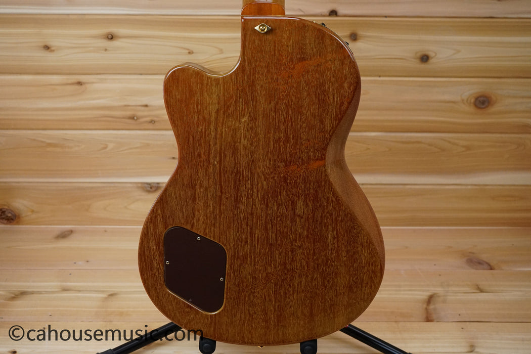 Gibson Custom Shop Chet Atkins CE (1982) - Hand Signed Chet Adkins
