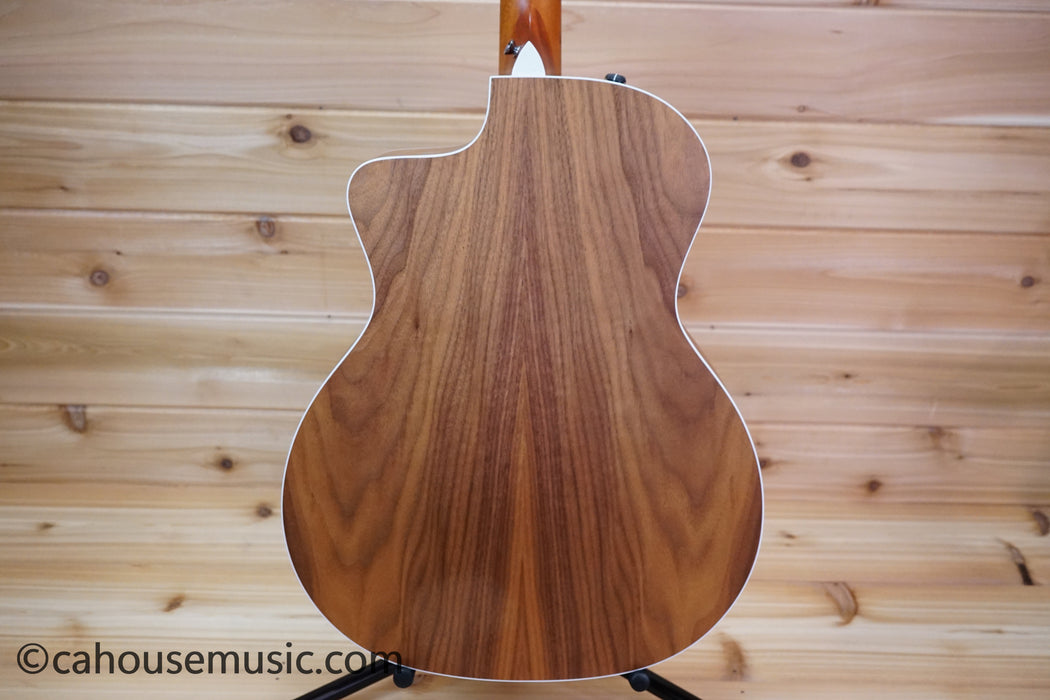 Taylor 214ce Grand Auditorium Acoustic-Electric Guitar Used