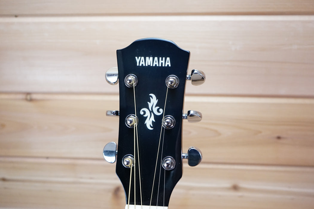 Yamaha APX600 Thinline Cutaway Acoustic-Electric Guitar Old Violin Sunburst Used