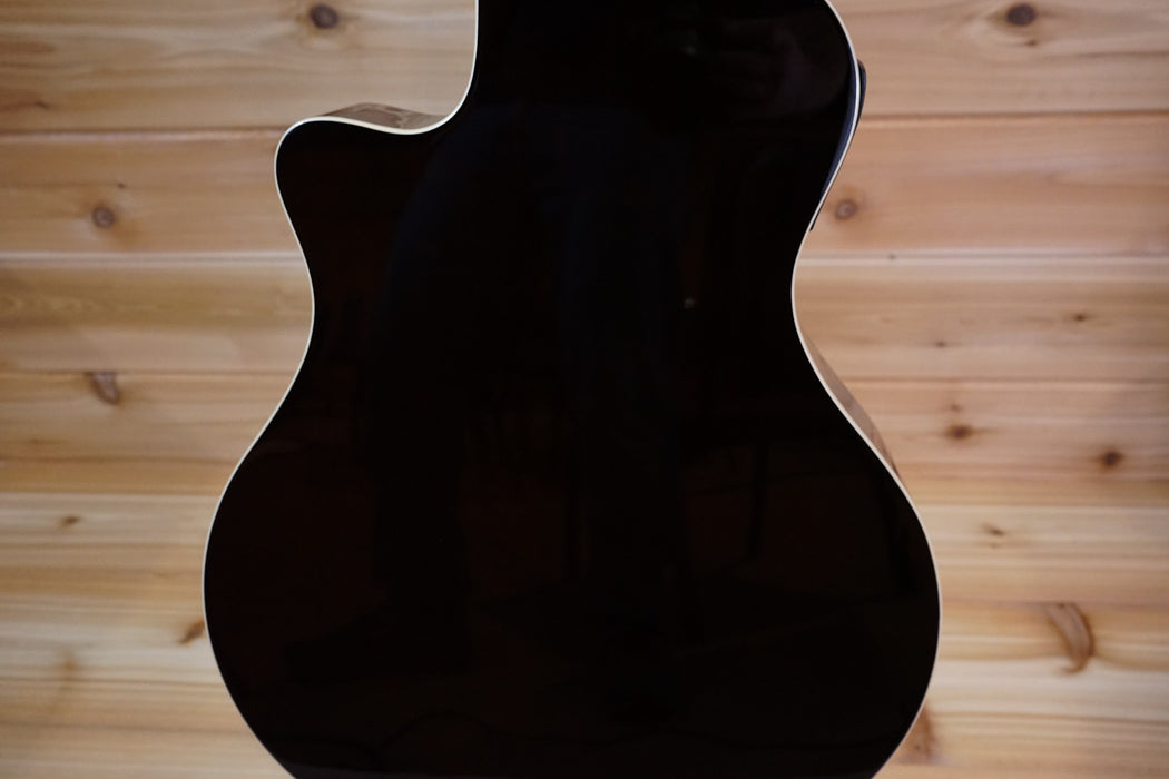 Yamaha APX600 Thinline Cutaway Acoustic-Electric Guitar Old Violin Sunburst Used