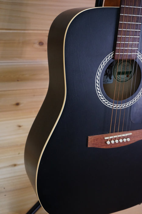 Art & Lutherie Wild Cherry Dreadnought Acoustic Guitar Black Used