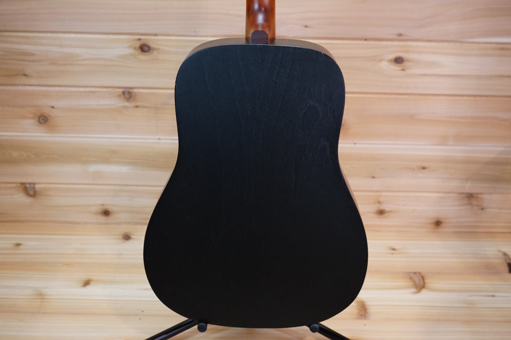 Art & Lutherie Wild Cherry Dreadnought Acoustic Guitar Black Used