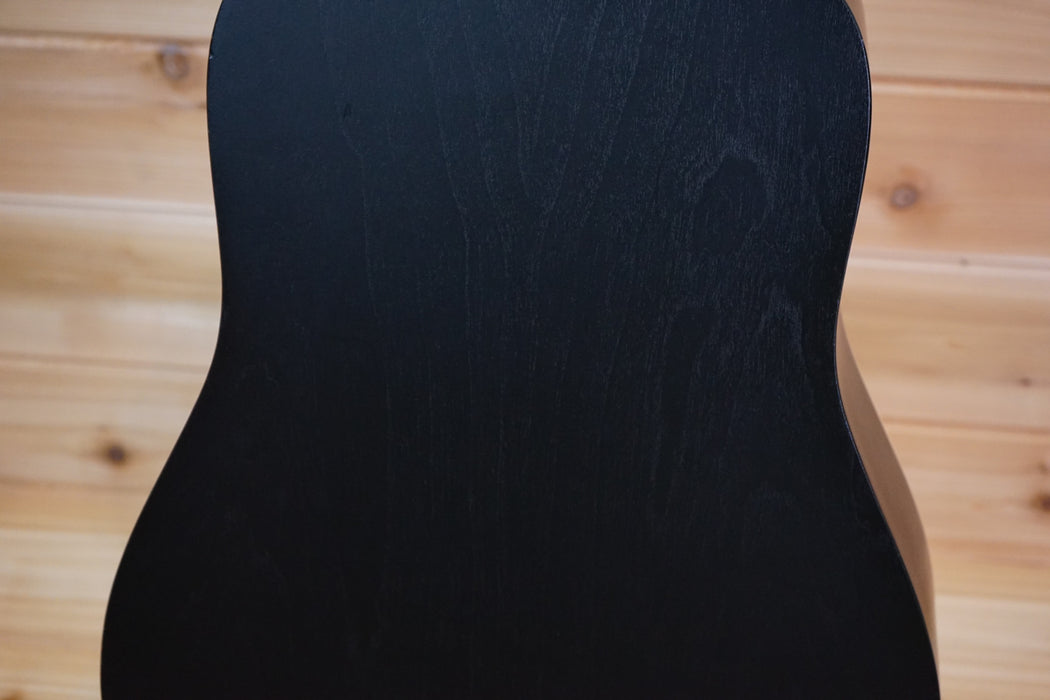 Art & Lutherie Wild Cherry Dreadnought Acoustic Guitar Black Used