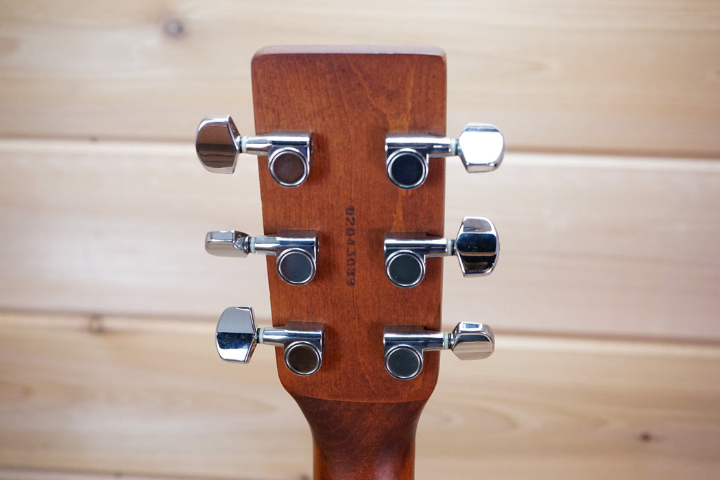 Art & Lutherie Wild Cherry Dreadnought Acoustic Guitar Black Used