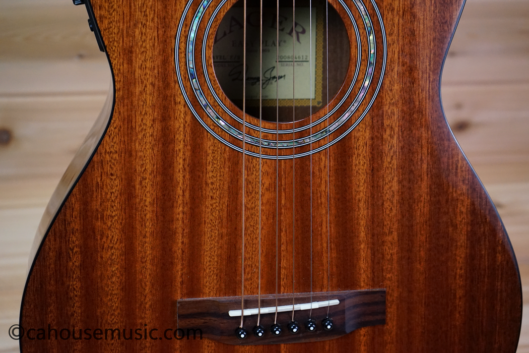 Zager Travel Acoustic-Electric Guitar Natural Used