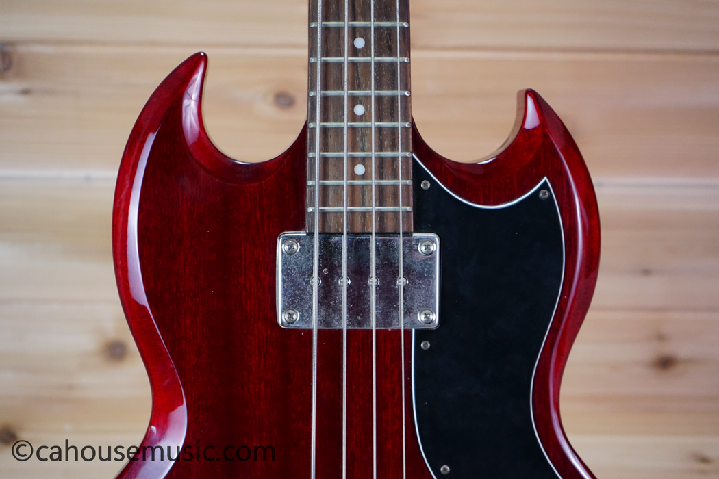 Epiphone EB-O Offset / Short Scale Bass Guitar Cherry Used