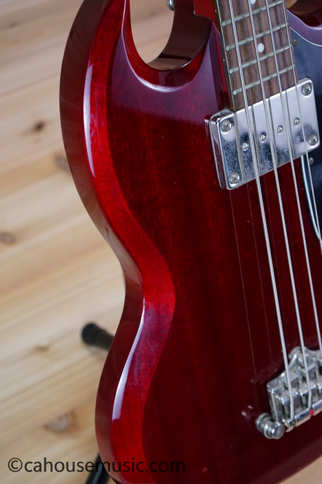 Epiphone EB-O Offset / Short Scale Bass Guitar Cherry Used