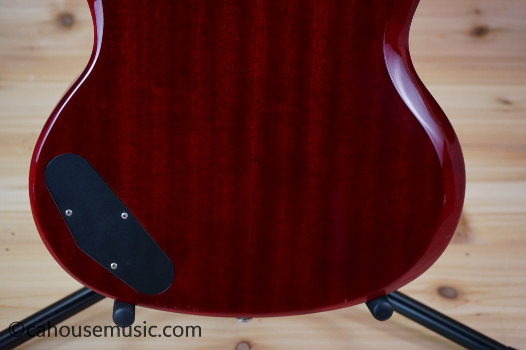 Epiphone EB-O Offset / Short Scale Bass Guitar Cherry Used