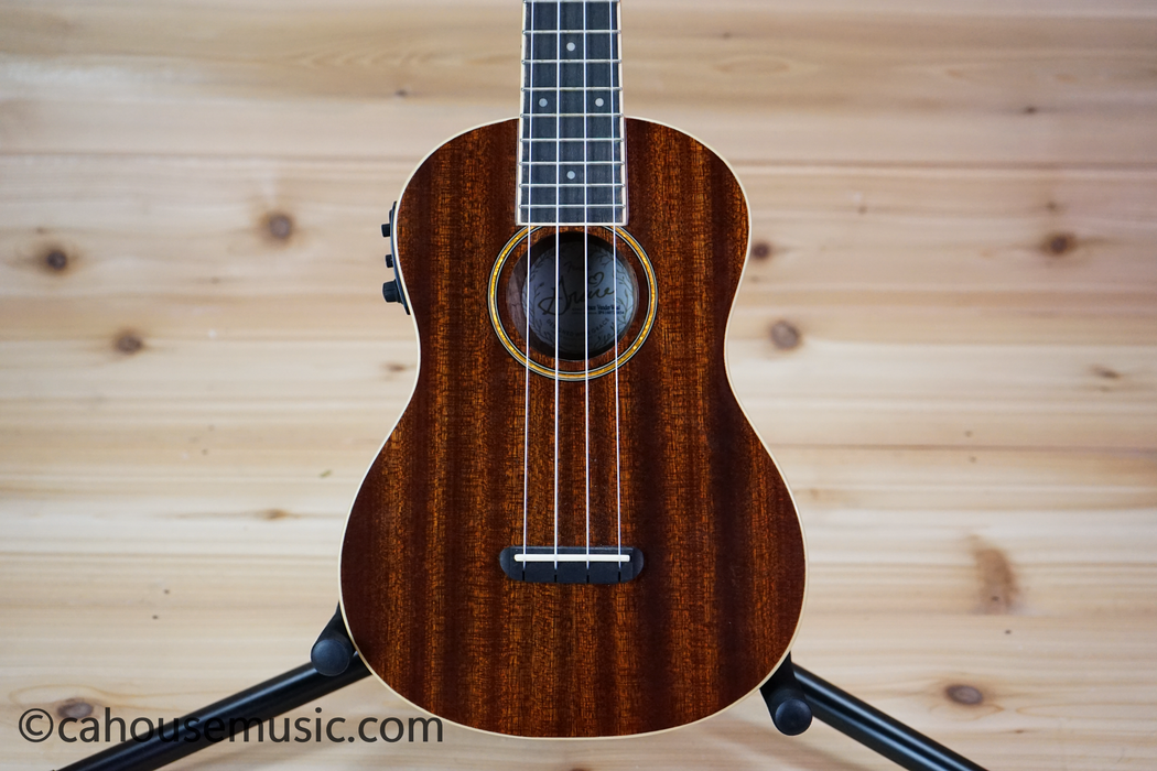 Fender Grace VanderWaal Signature Concert Acoustic-Electric Ukulele Used