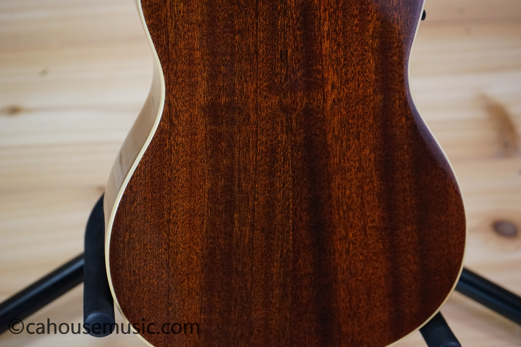 Fender Grace VanderWaal Signature Concert Acoustic-Electric Ukulele Used