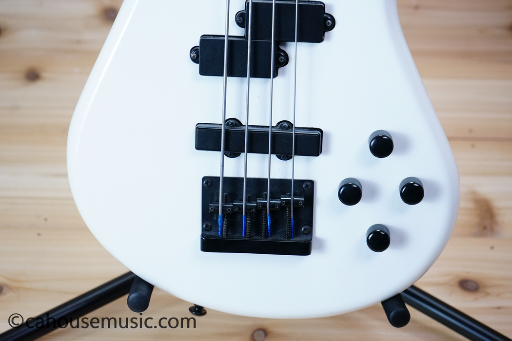 Spector Performer 4-String PJ Bass Guitar Solid White Gloss Used