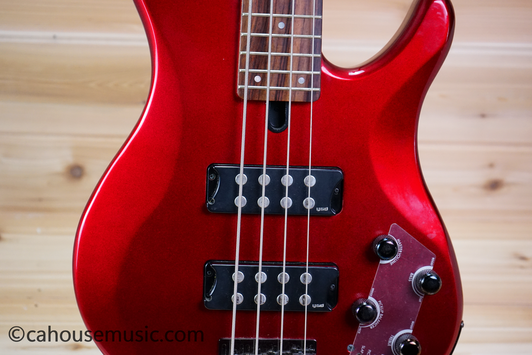 Yamaha TRBX304 Bass Guitar Candy Apple Red Used