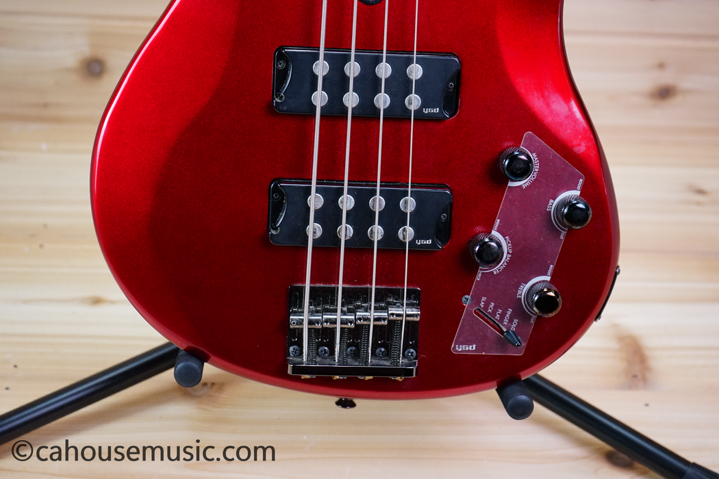 Yamaha TRBX304 Bass Guitar Candy Apple Red Used