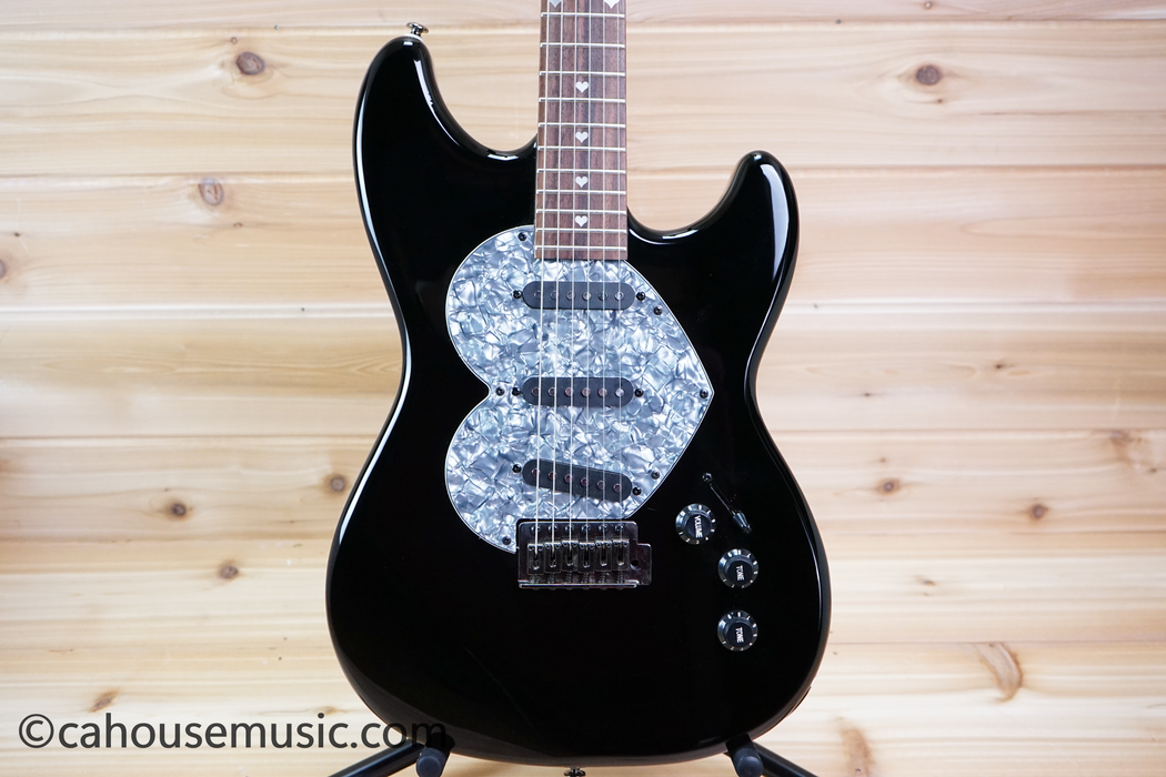 Daisy Rock Rebel Rockit Heart Black Pearl Electric Guitar Used