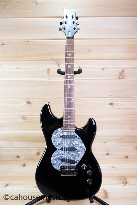 Daisy Rock Rebel Rockit Heart Black Pearl Electric Guitar Used