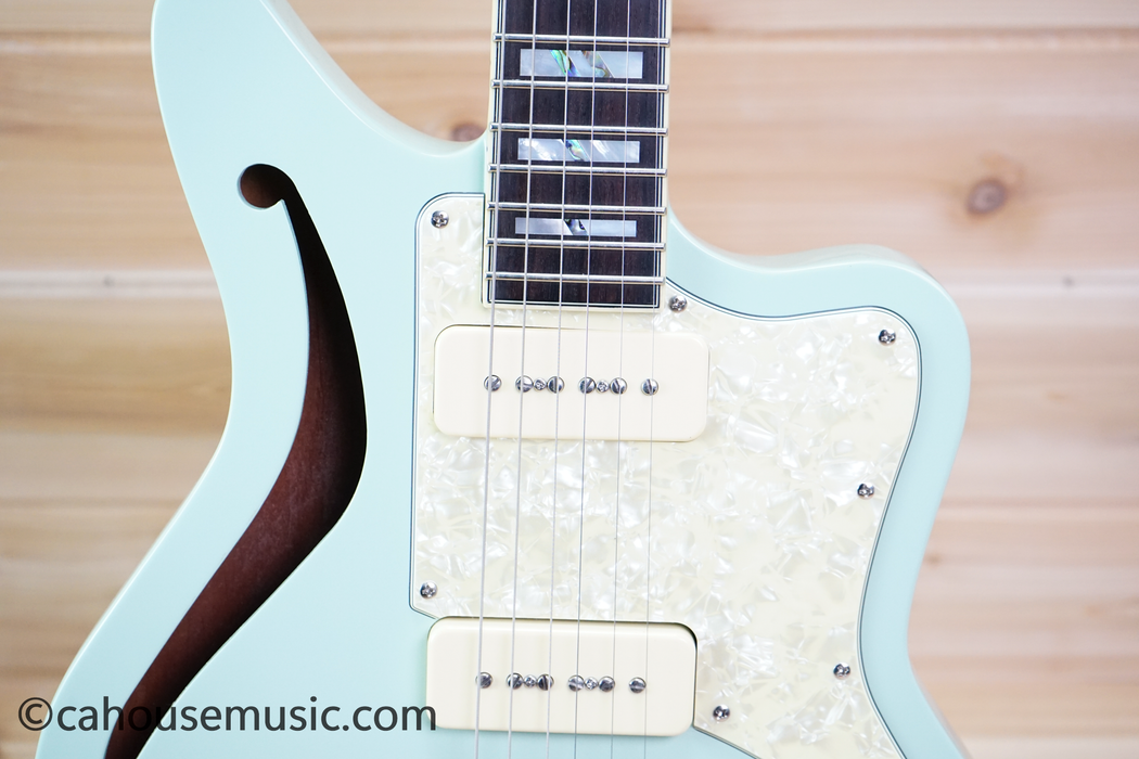 D'Angelico Deluxe Bedford LE Offset Electric Guitar Used