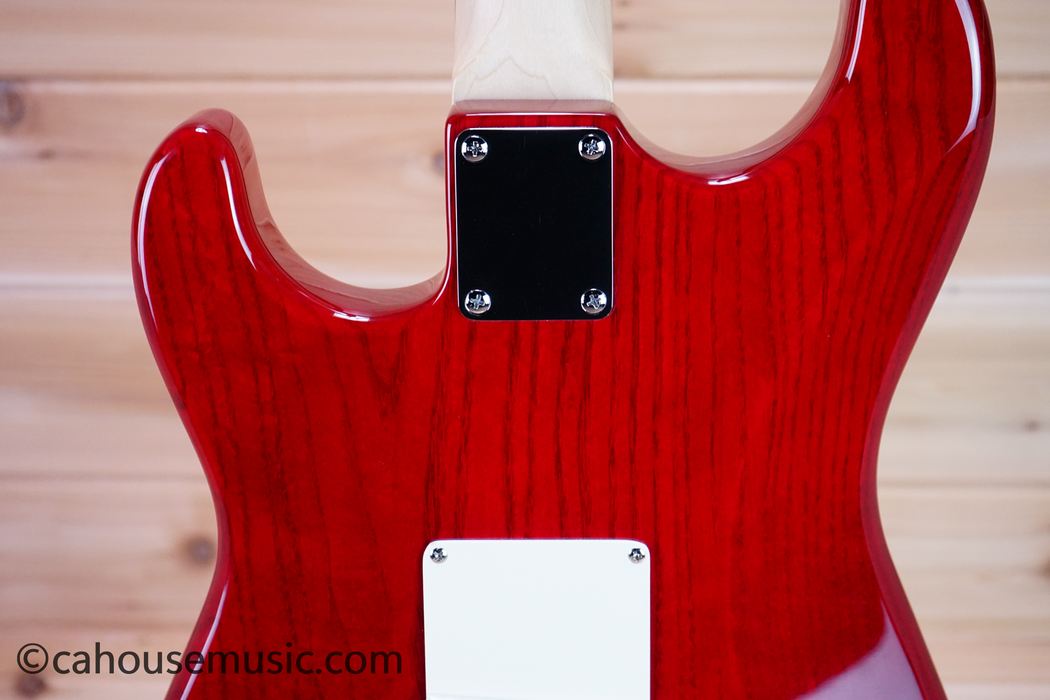 G&L Tribute S-500 Solid Body Electric Guitar Transparent Cherry Used