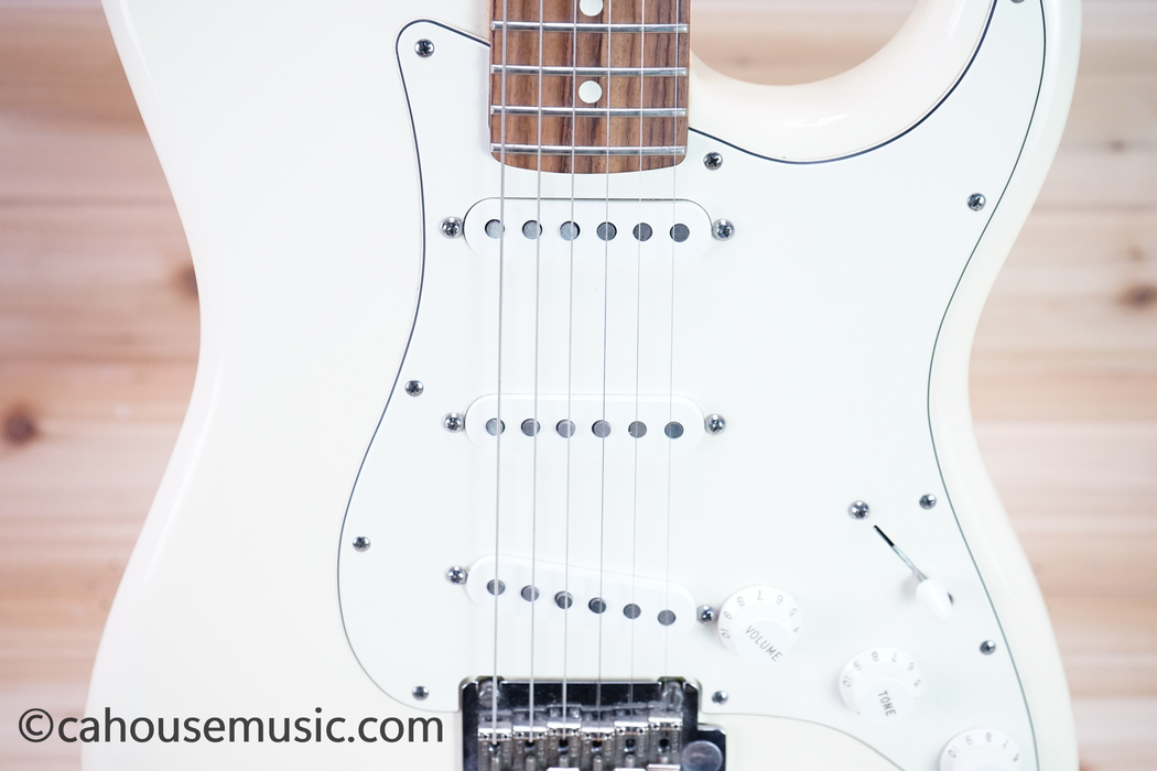 Fender American Standard Stratocaster Electric Guitar Olympic White Used