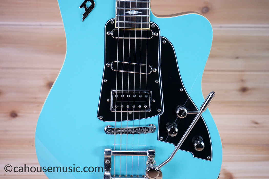 Duesenberg Paloma Solid Body Electric Guitar Narvik Blue Used
