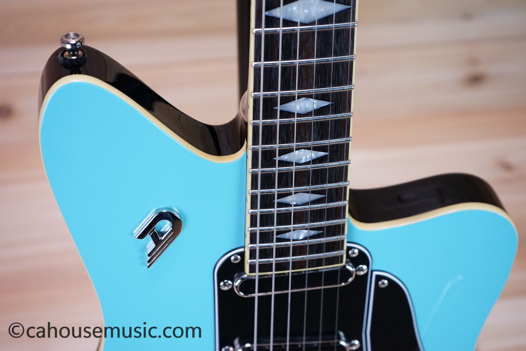 Duesenberg Paloma Solid Body Electric Guitar Narvik Blue Used