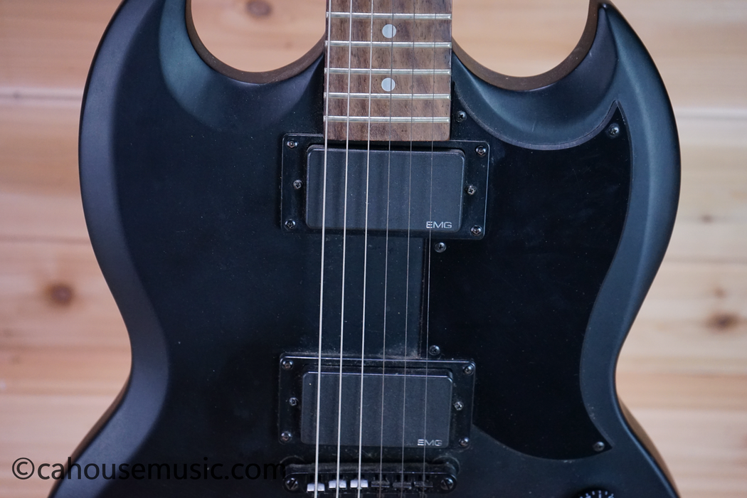 Epiphone Limited Edition Goth Les Paul Special-II Electric Guitar Used