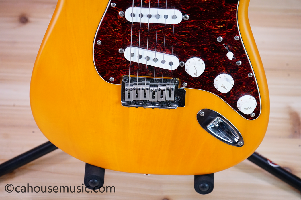 Squier Standard Stratocaster Electric Guitar Capri Orange Used