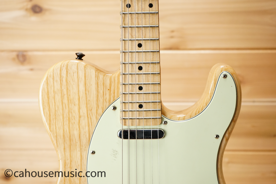 G&L Tribute Series ASAT Classic Electric Guitar Natural Used