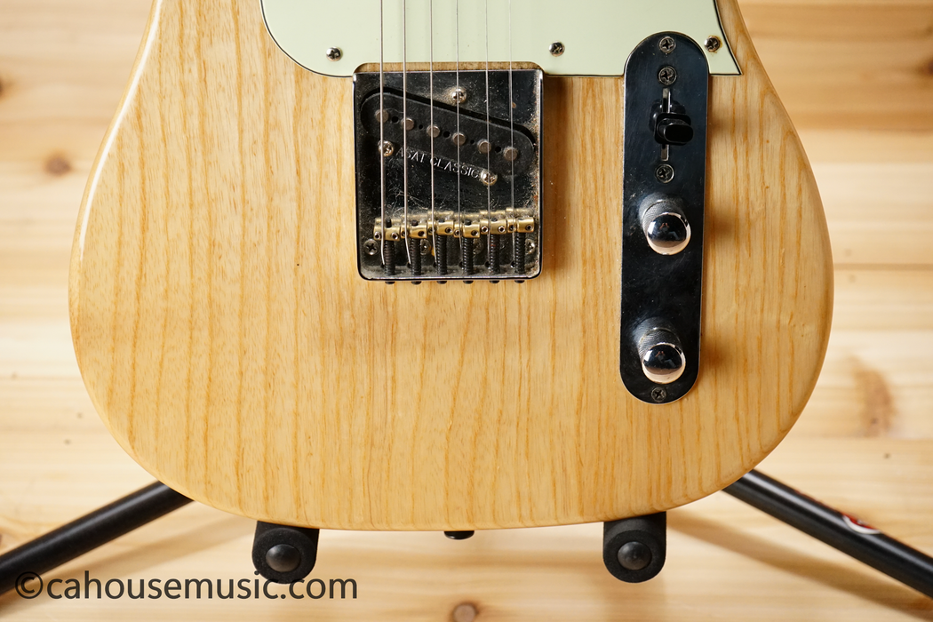 G&L Tribute Series ASAT Classic Electric Guitar Natural Used