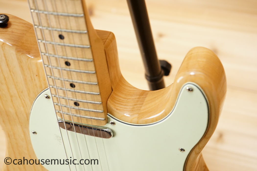 G&L Tribute Series ASAT Classic Electric Guitar Natural Used
