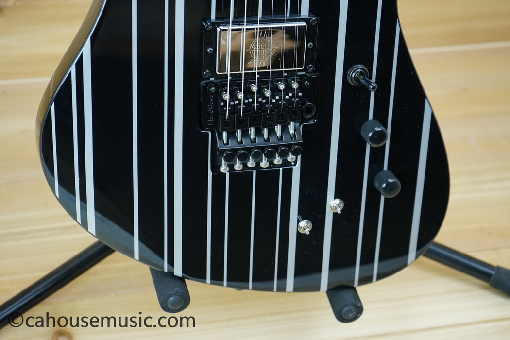 Schecter Synyster Gates Custom-S Electric Guitar Gloss Black with Silver Pinstripes B-Stock
