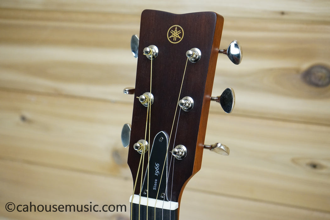 Yamaha FGX3 Red Label Dreadnought Acoustic-Electric Guitar Natural B-Stock