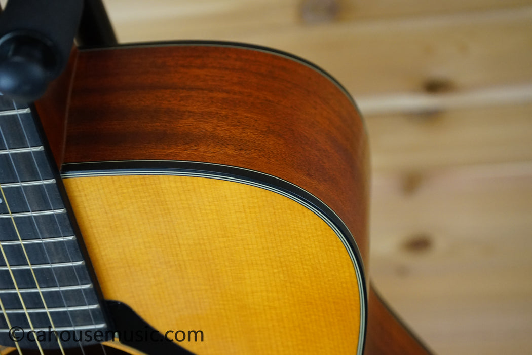 Yamaha FGX3 Red Label Dreadnought Acoustic-Electric Guitar Natural B-Stock