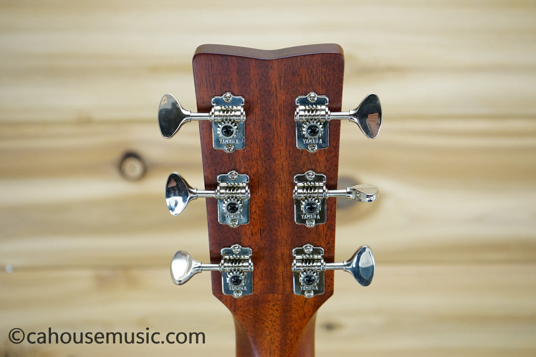 Yamaha FGX3 Red Label Dreadnought Acoustic-Electric Guitar Natural B-Stock