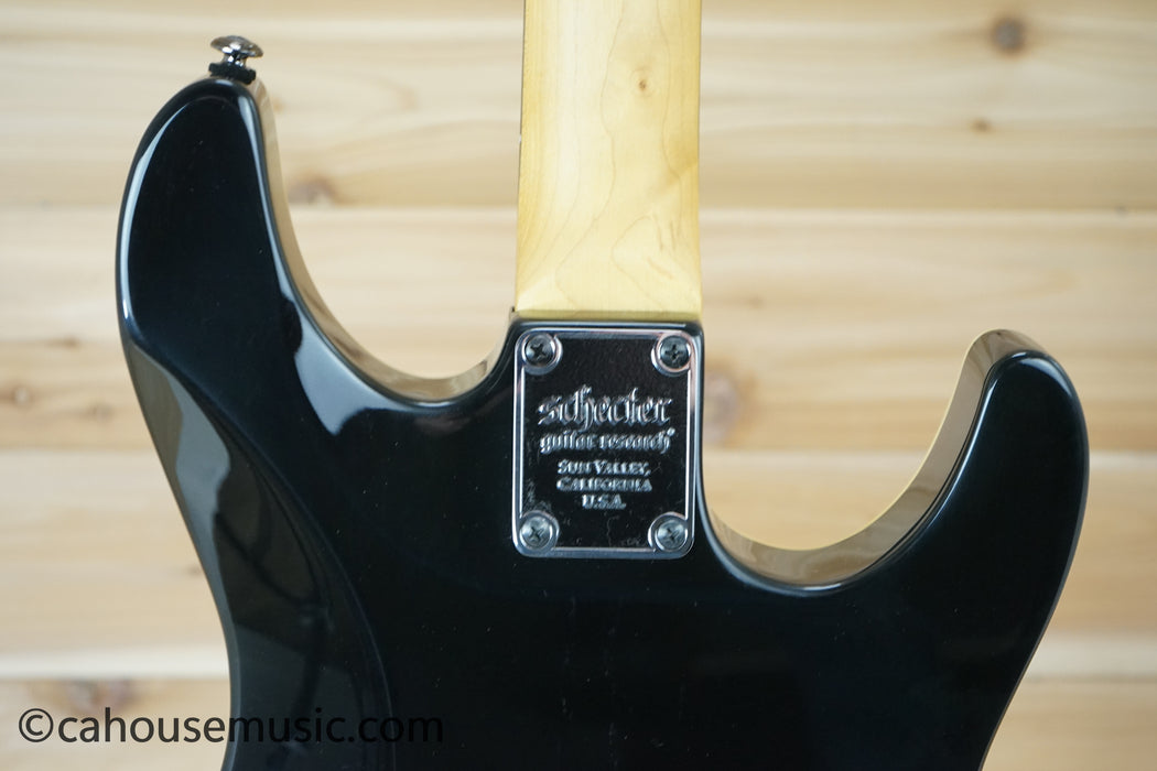 Schecter Omen-6 LH Solid Body Electric Guitar Gloss Black B-Stock
