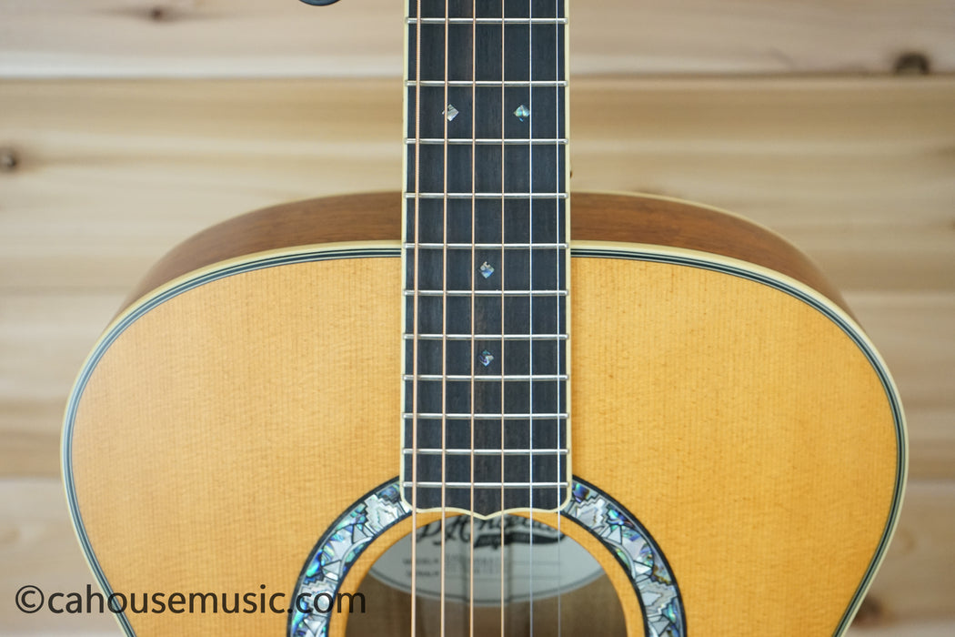D'Angelico Deluxe Tammany Antique Natural Prototype Orchestra Acoustic-Electric Guitar