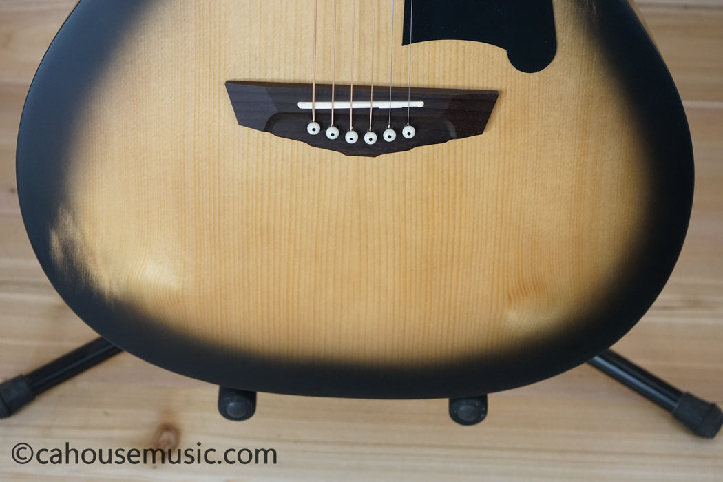 D'Angelico Premier Gramercy Aged Burst Grand Auditorium Acoustic-Electric Guitar B-Stock