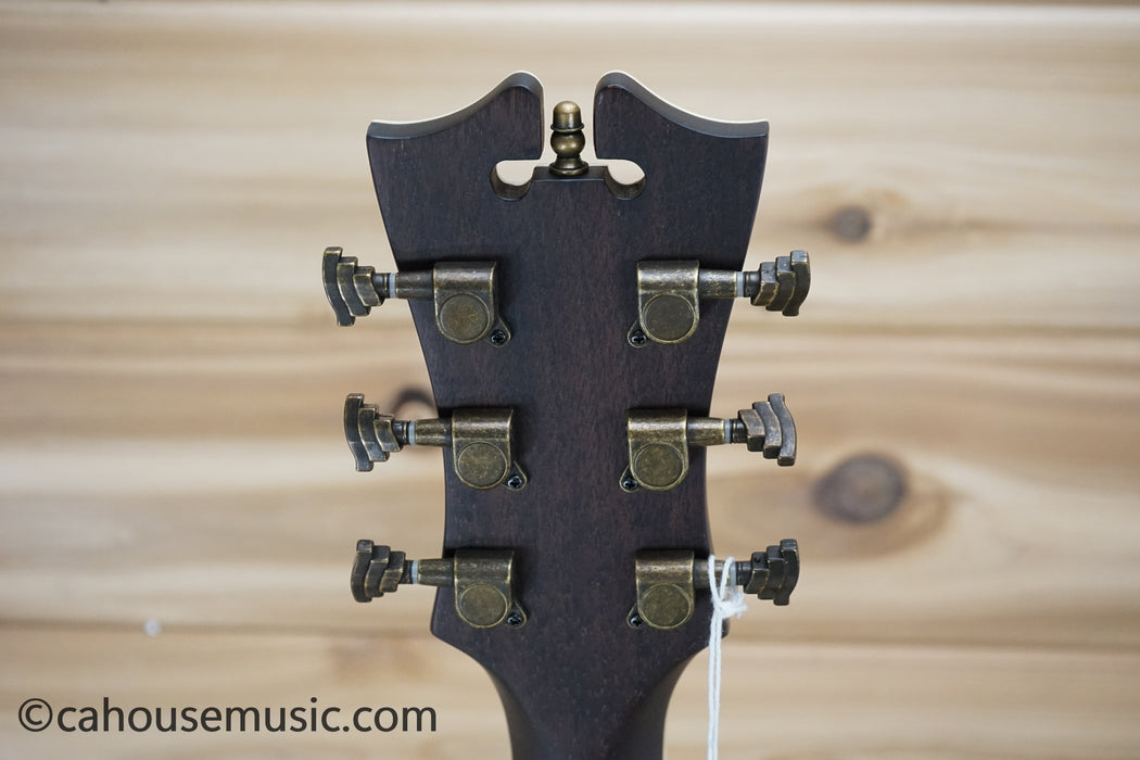 D'Angelico Premier Gramercy Aged Burst Grand Auditorium Acoustic-Electric Guitar B-Stock