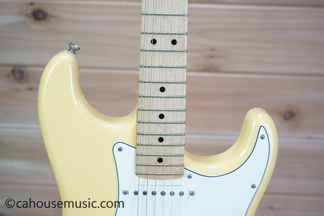 Fender Player Stratocaster Maple Fingerboard Electric Guitar Buttercream Used