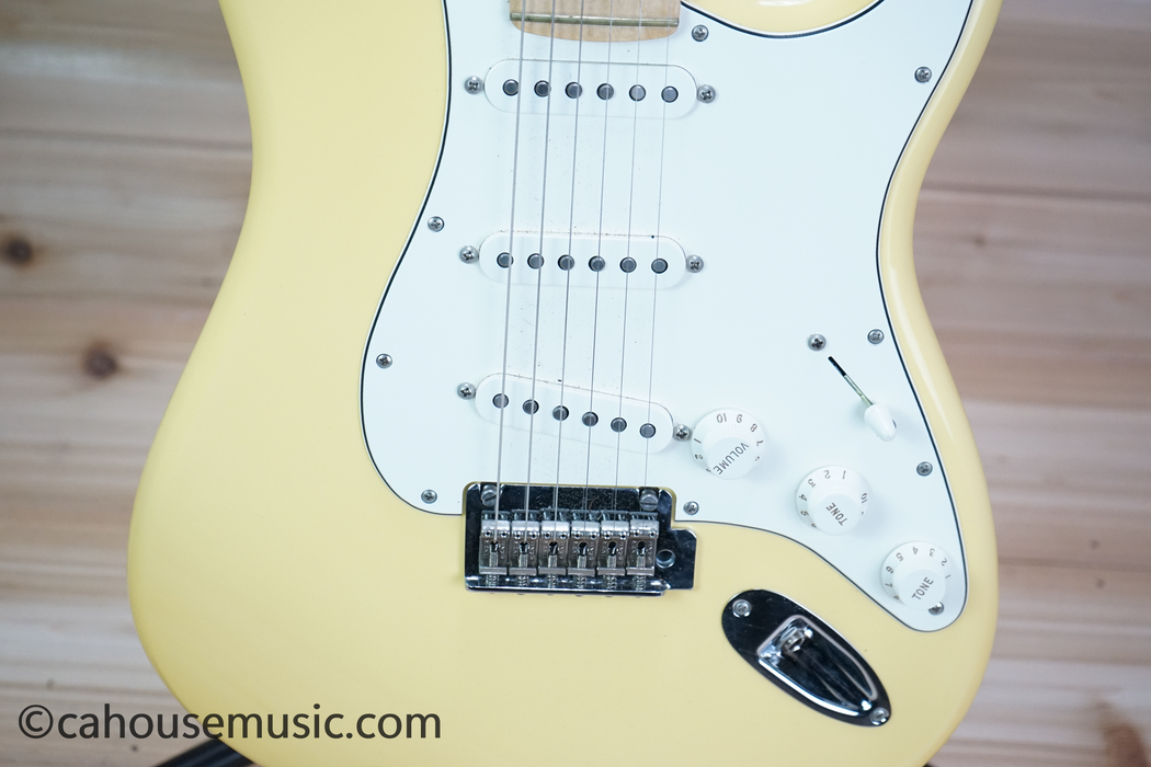 Fender Player Stratocaster Maple Fingerboard Electric Guitar Buttercream Used
