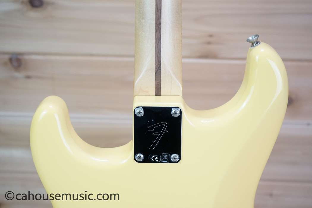 Fender Player Stratocaster Maple Fingerboard Electric Guitar Buttercream Used